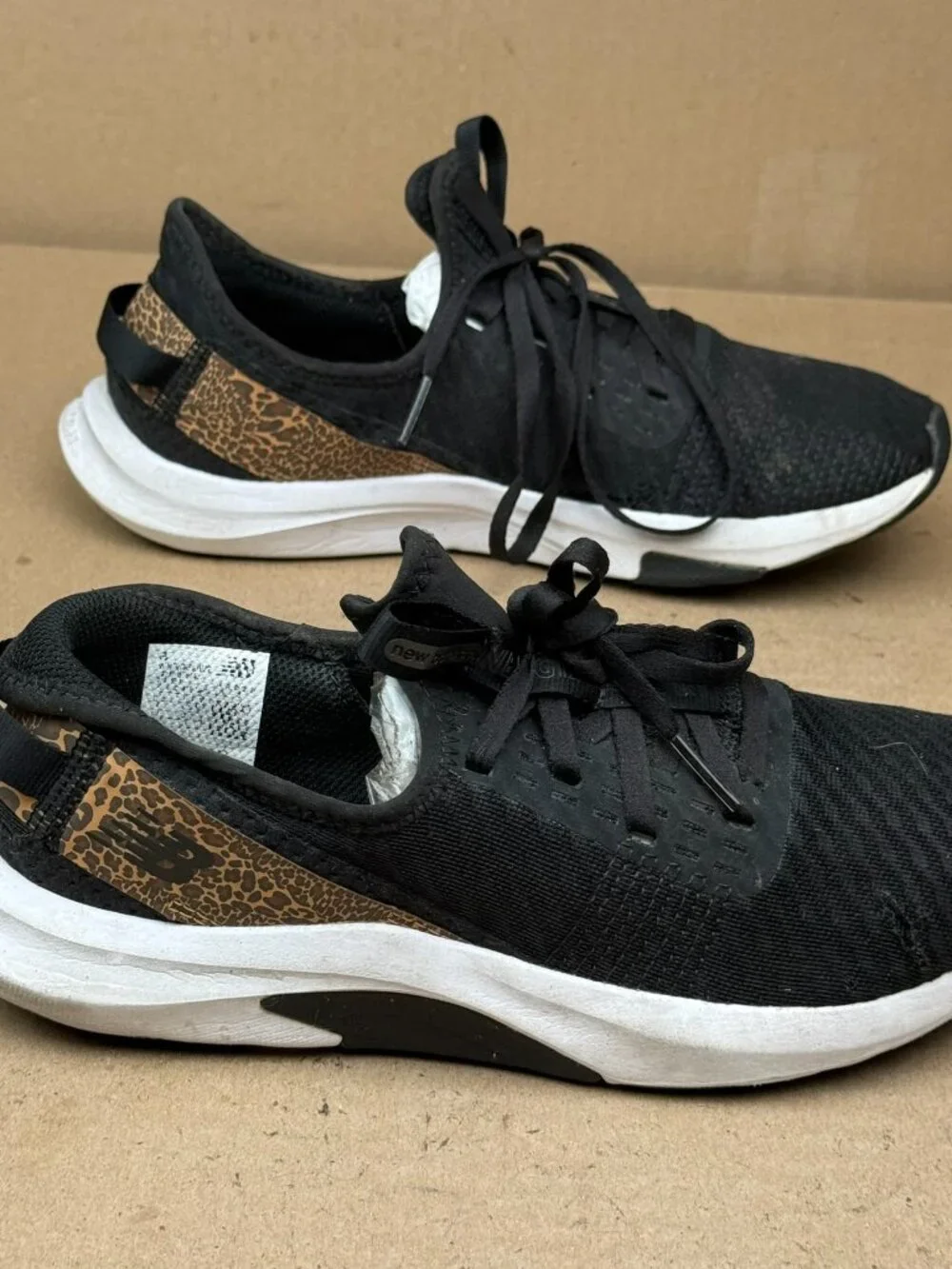 New Balance Dynasoft Sport Shoes Women 8.5 Men 7 Black Leopard Running Sneakers